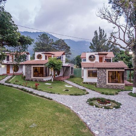 Villas Jucanya Super Higienizadas Panajachel Exterior foto