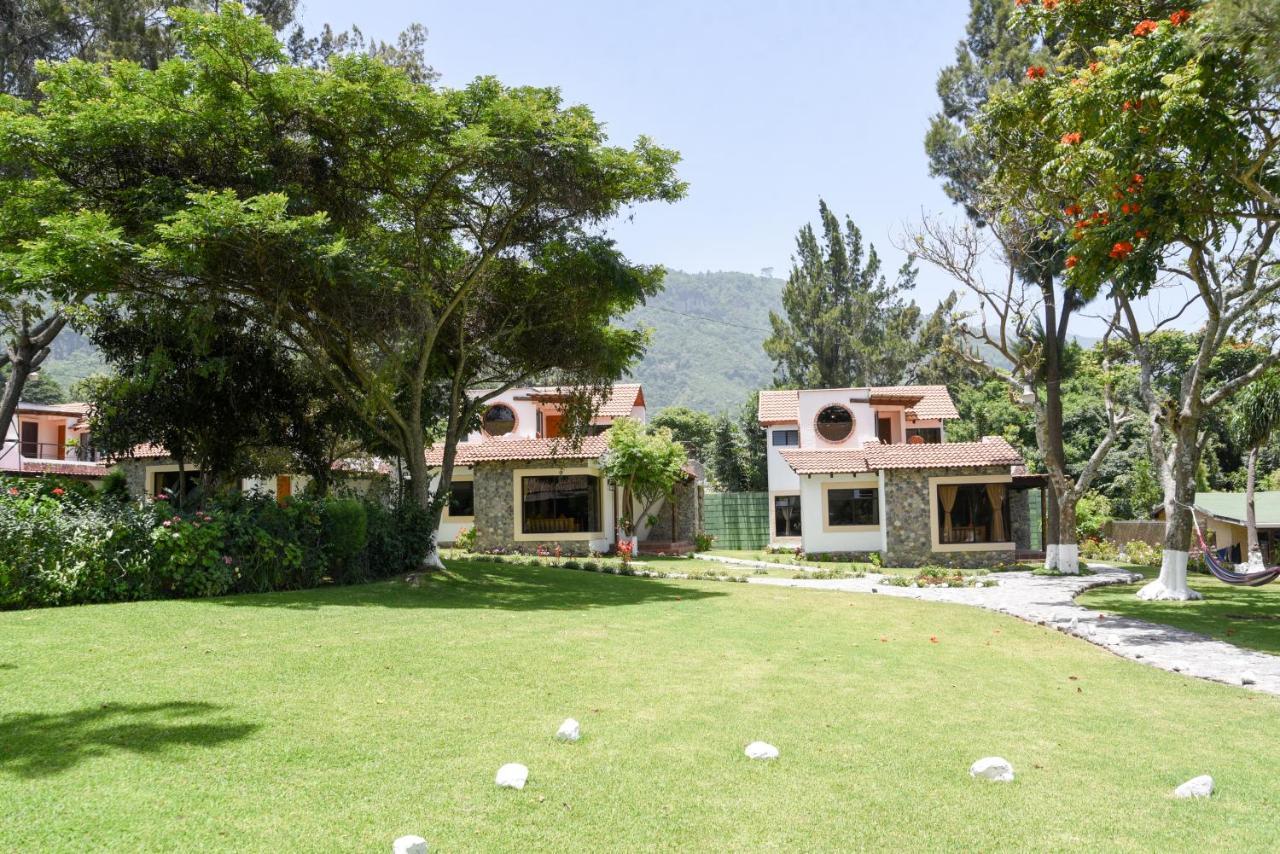 Villas Jucanya Super Higienizadas Panajachel Exterior foto